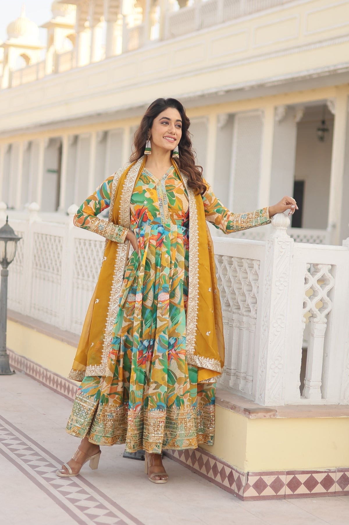 LIZZA GREEN EMBROIDERED GEORGETTE ANARKALI SUIT SET LW 129